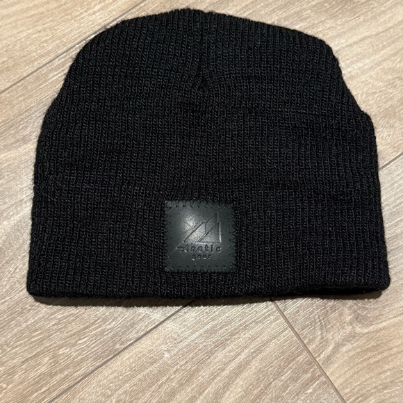 Hat bundle - Picture 2 of 9